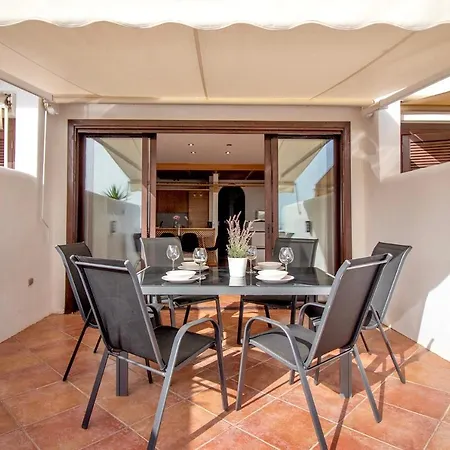 Espacios Blanco Adeje Paradise * Costa Adeje (Tenerife)